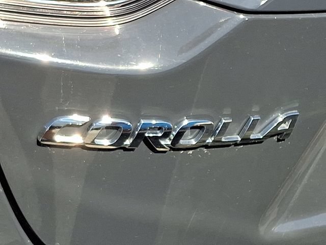 Used 2024 Toyota Corolla LE FWD image 9