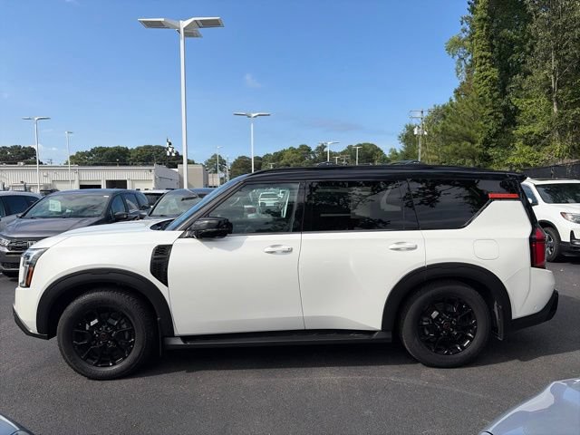 Used 2025 Nissan Armada PRO-4X AWD/4WD image 8
