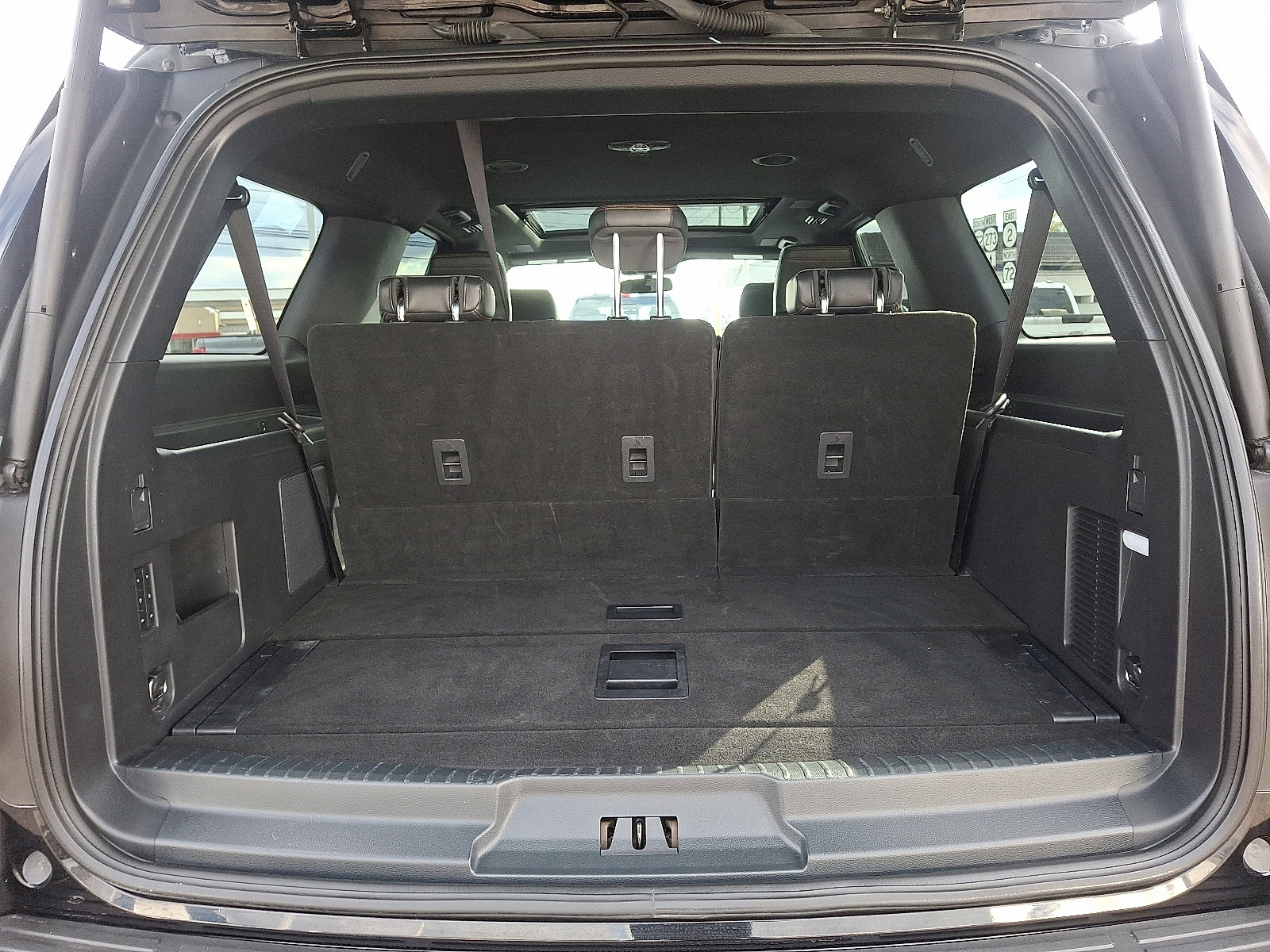 Certified 2022 Ford Expedition Max Platinum image 30