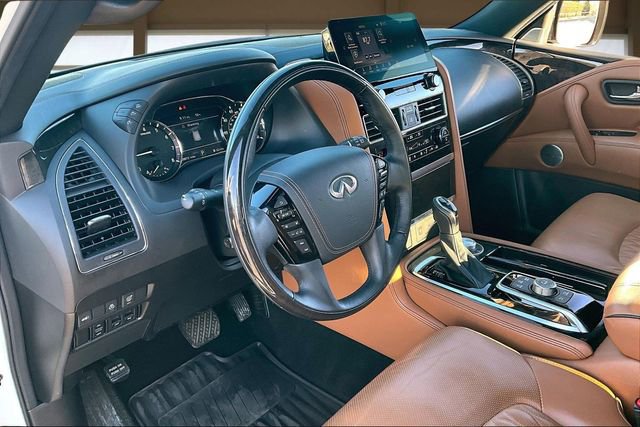 Used 2024 INFINITI QX80 Sensory w/ Cargo Package image 14