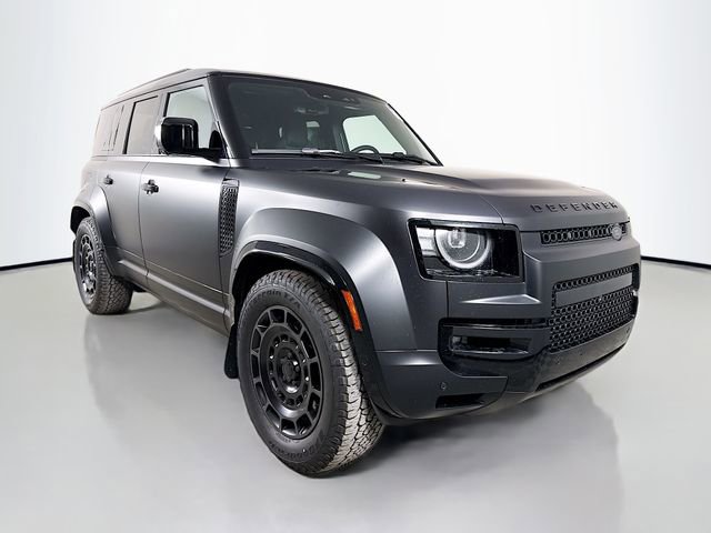 New 2026 Land Rover Defender 110 OCTA AWD/4WD image 3