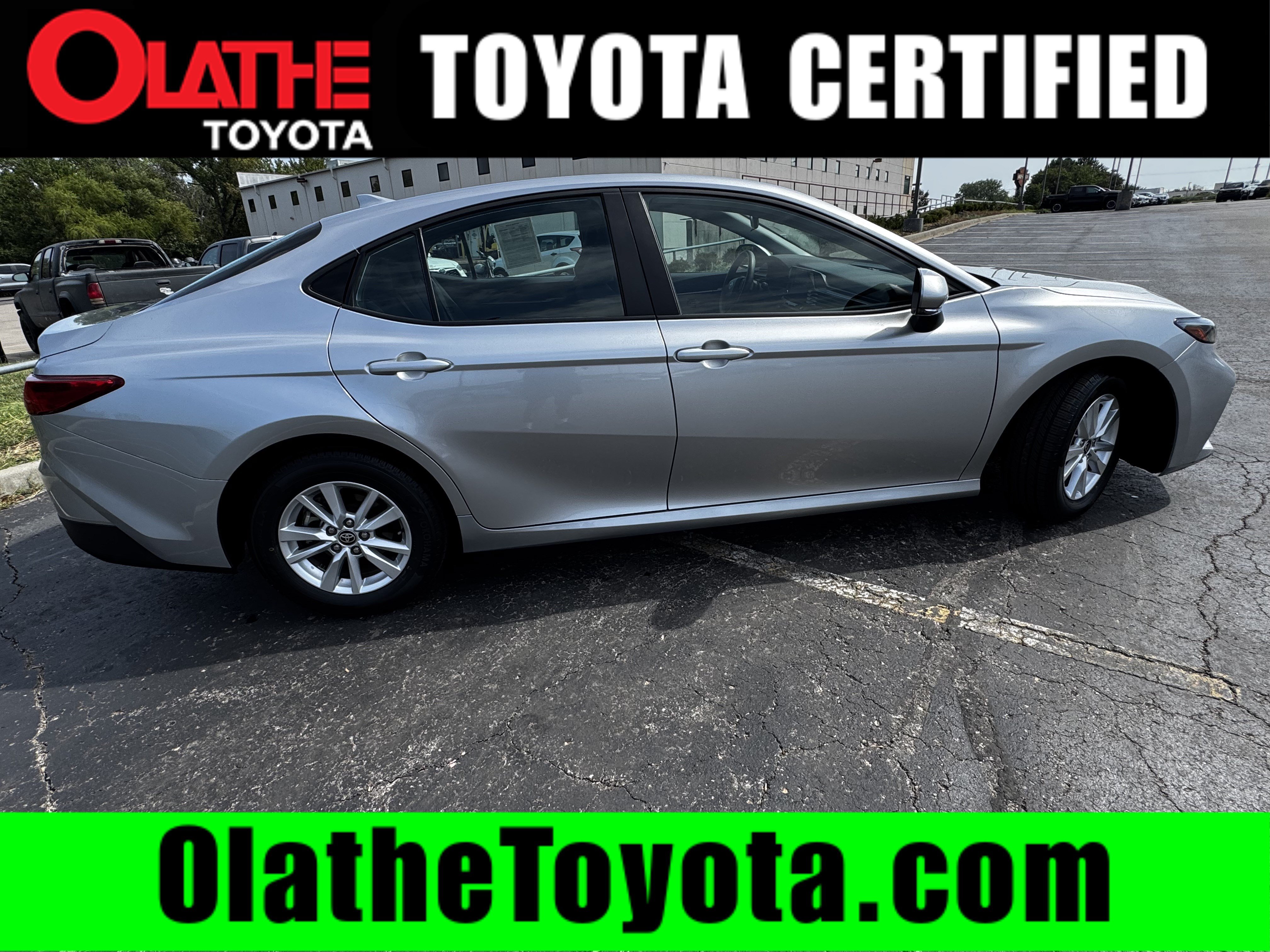 Certified 2025 Toyota Camry LE FWD image 1