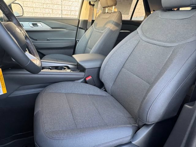 New 2026 Ford Explorer Active AWD/4WD image 15