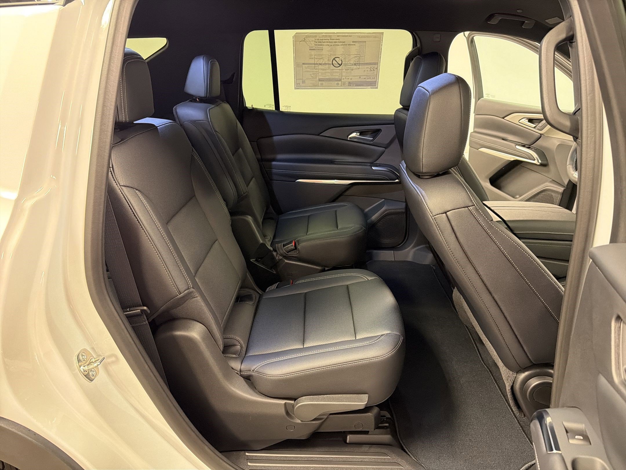 New 2026 Chevrolet Traverse LT image 30