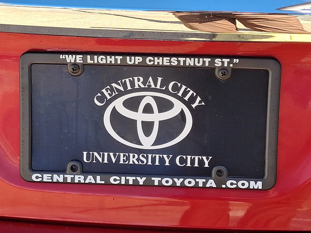 Used 2011 Toyota Corolla LE image 30