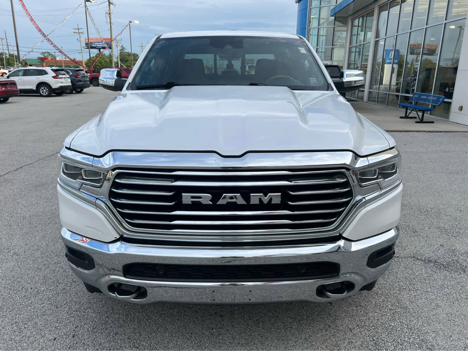 Used 2021 RAM 1500 Limited AWD/4WD image 2