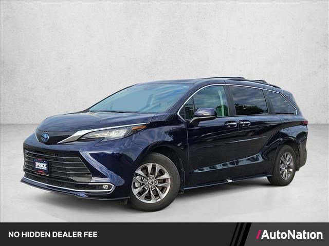 Used 2024 Toyota Sienna XLE
