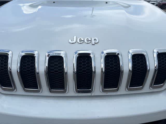 Used 2015 Jeep Cherokee Sport AWD/4WD image 13