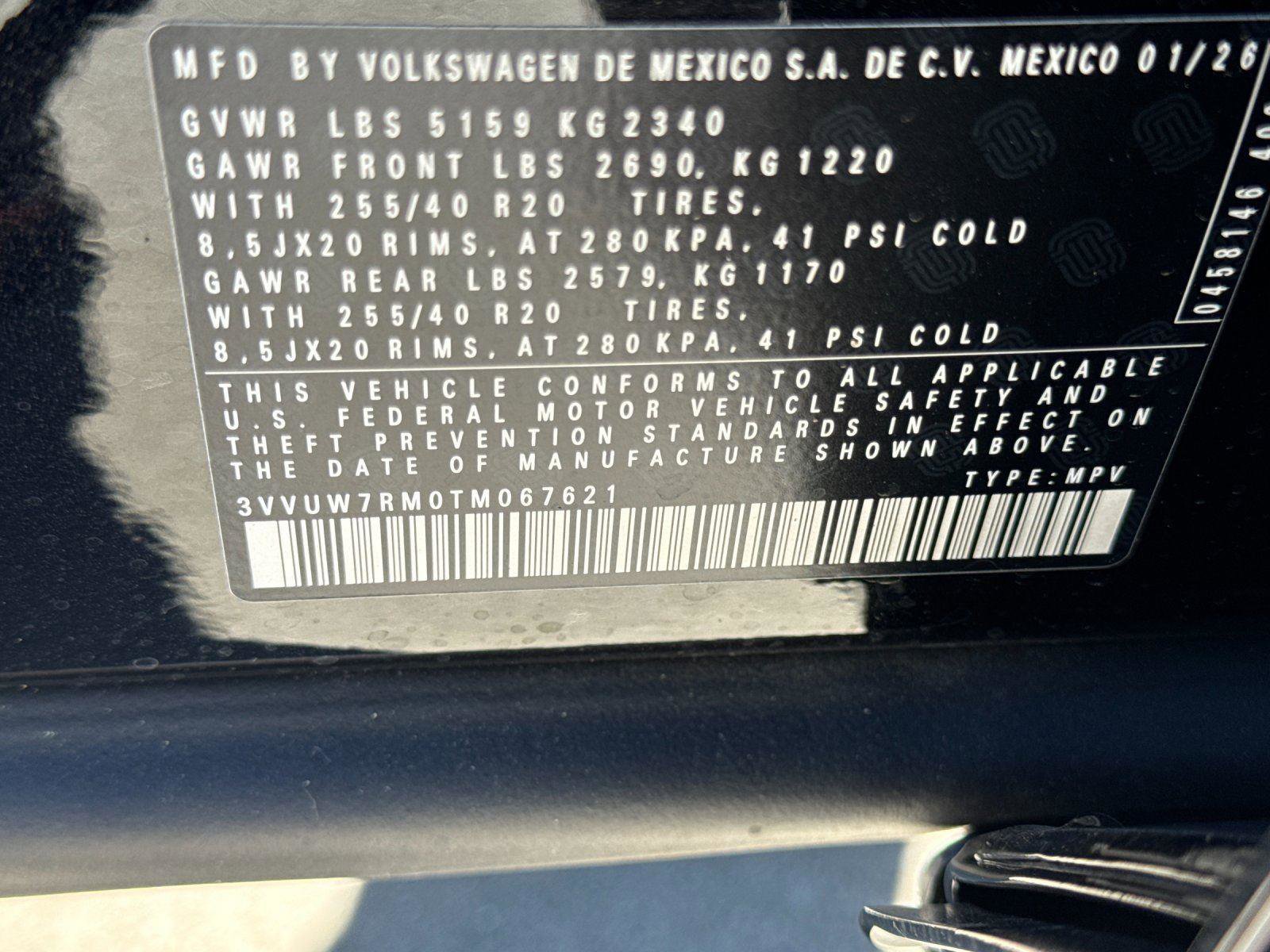 New 2026 Volkswagen Tiguan SEL R-Line image 28