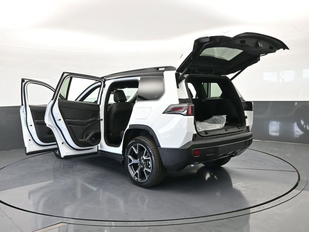 New 2026 Jeep Cherokee Overland image 73