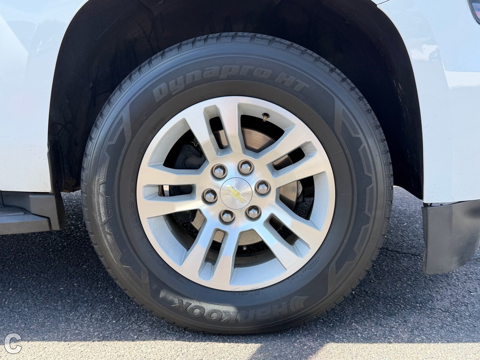 Used 2015 Chevrolet Suburban LT RWD image 10