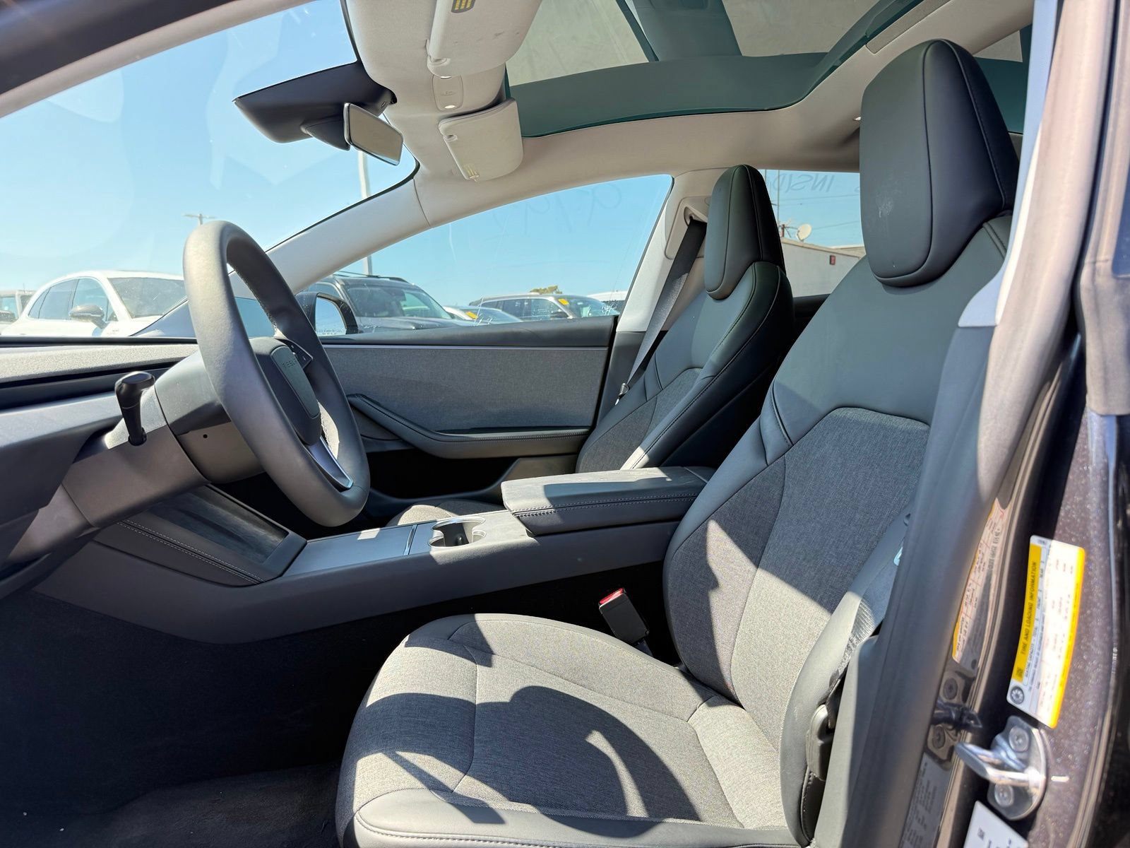 Used 2025 Tesla Model 3 Long Range RWD image 5