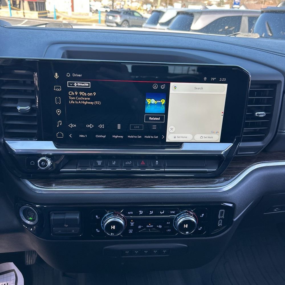 Used 2024 GMC Sierra 3500 SLE w/ SLE Value Package image 11