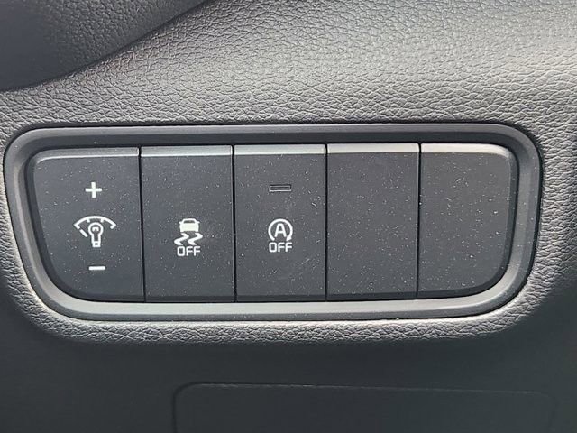 Used 2023 Kia Soul LX image 18