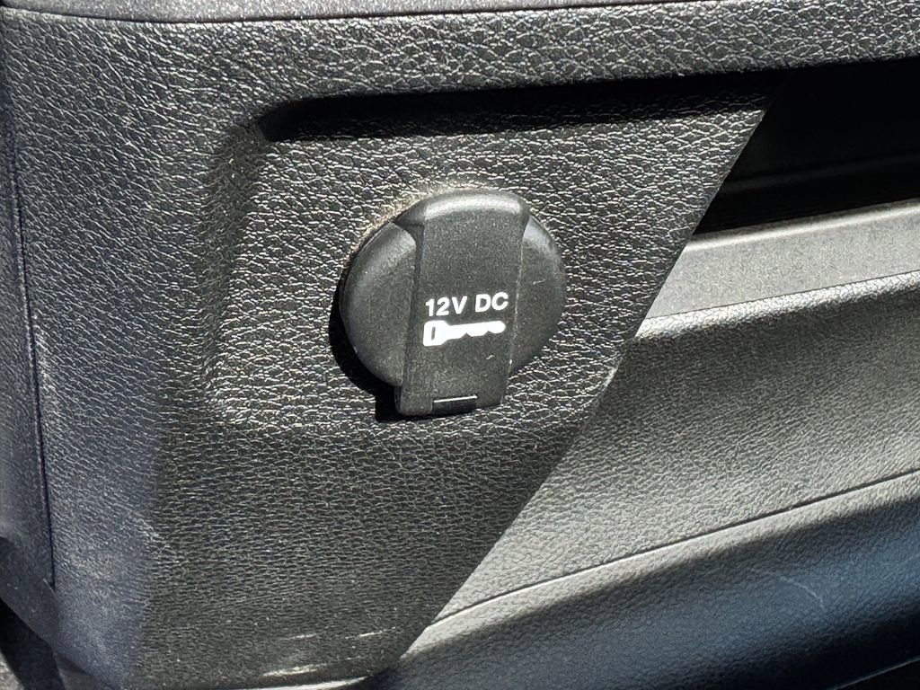 Used 2022 RAM 1500 Tradesman w/ Electronics Group RWD image 23