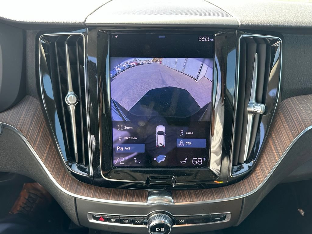Used 2021 Volvo XC60 T5 Momentum w/ Advanced Package AWD/4WD image 13