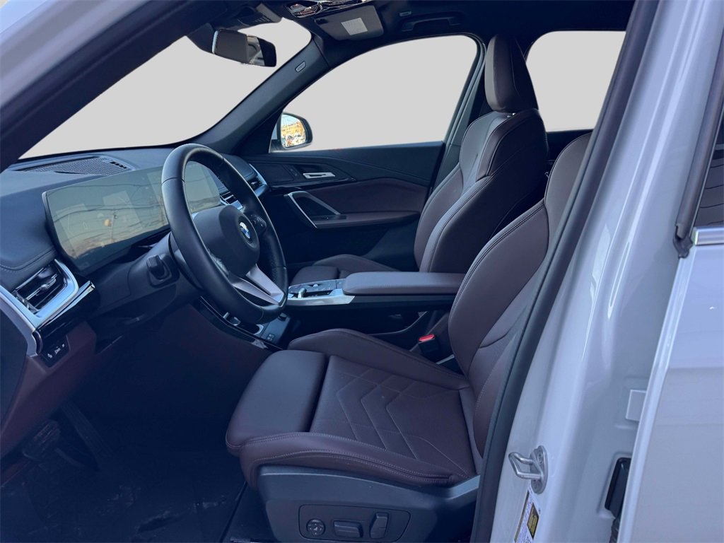 Certified 2025 BMW X1 xDrive28i w/ Convenience Package image 10