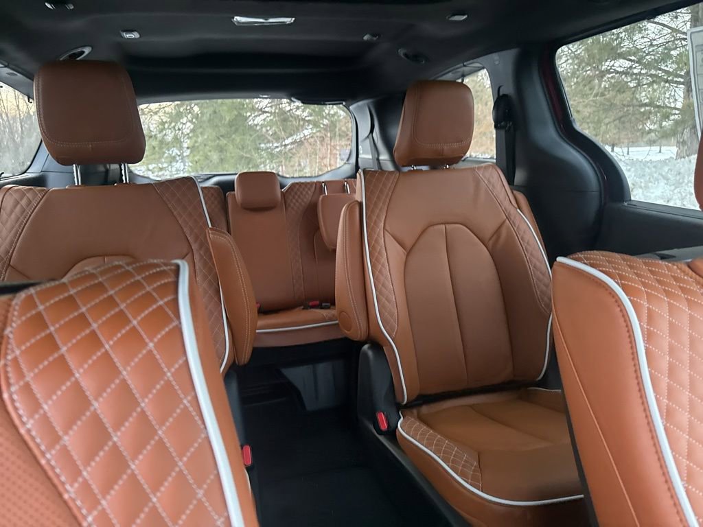 New 2026 Chrysler Pacifica Pinnacle image 64