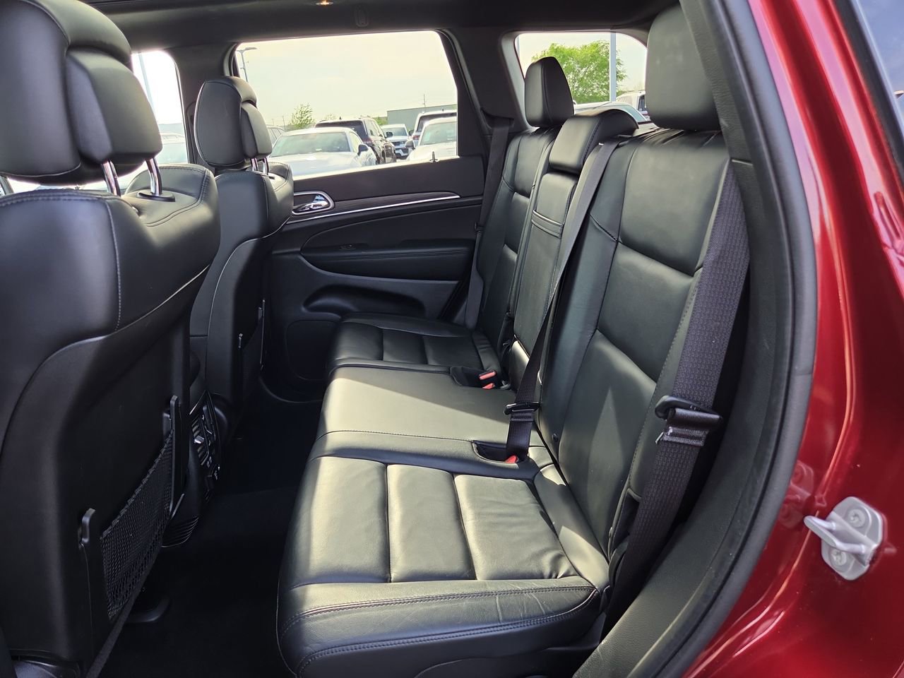 Used 2022 Jeep Grand Cherokee Limited image 15