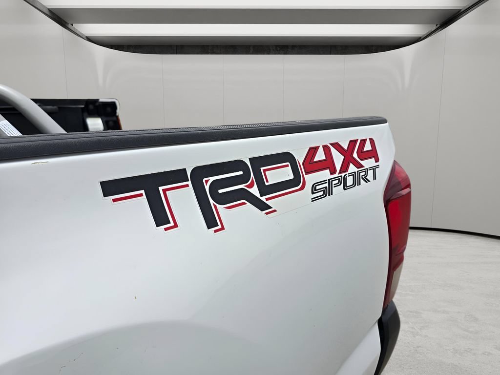 Used 2020 Toyota Tacoma TRD Sport w/ Technology Package AWD/4WD image 30