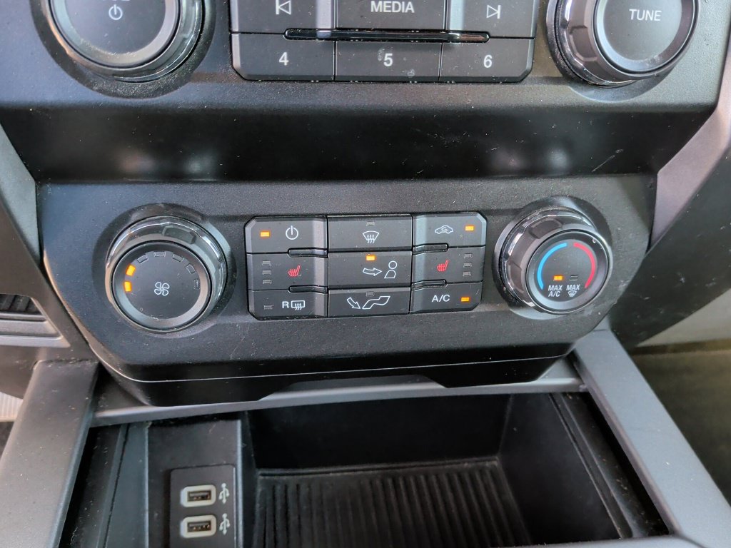 Used 2020 Ford F150 XLT w/ Equipment Group 302A Luxury RWD image 28