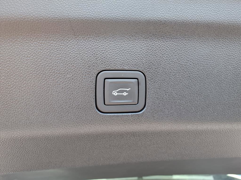 Used 2024 GMC Yukon XL Denali Ultimate image 23