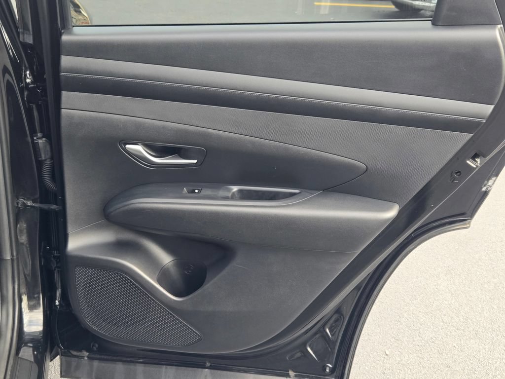 Certified 2025 Hyundai Tucson SEL FWD image 13