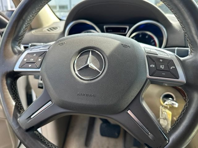 Used 2014 Mercedes-Benz GL 550 4MATIC image 18