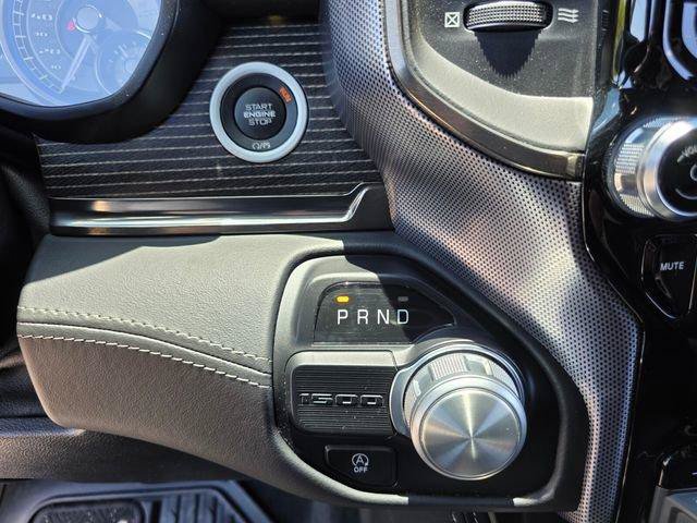 Used 2020 RAM 1500 Limited w/ Bed Utility Group RWD image 27