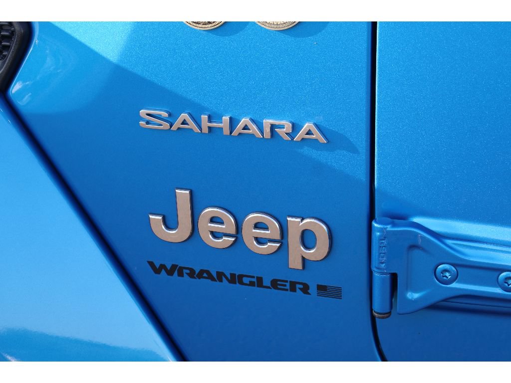 Used 2024 Jeep Wrangler Unlimited Sahara w/ Technology Group AWD/4WD image 10