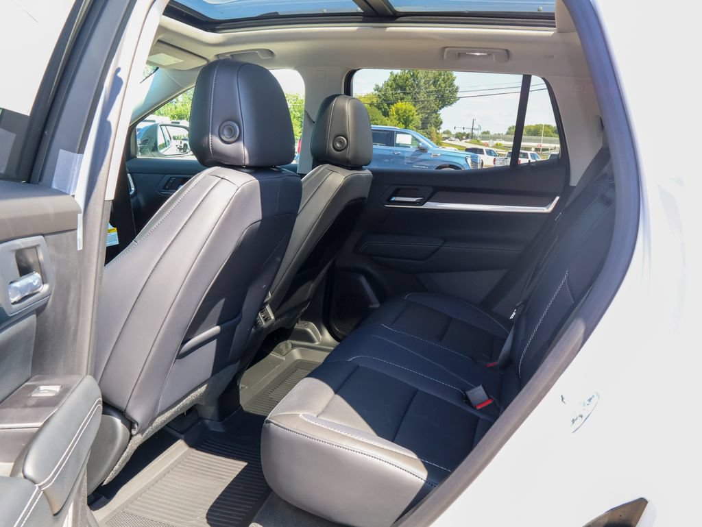 New 2027 GMC Terrain Denali w/ LPO, Floor Liner Package AWD/4WD image 12