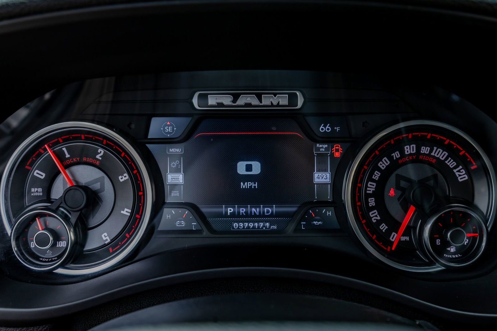 Used 2023 RAM 3500 Laramie w/ Night Edition image 19