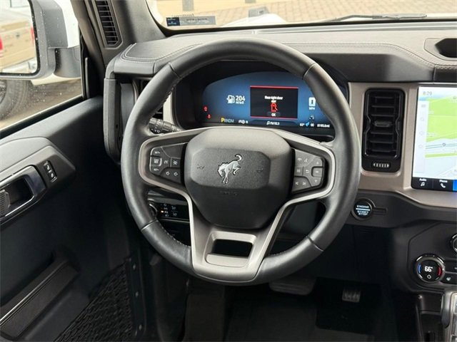 Used 2025 Ford Bronco Outer Banks image 12
