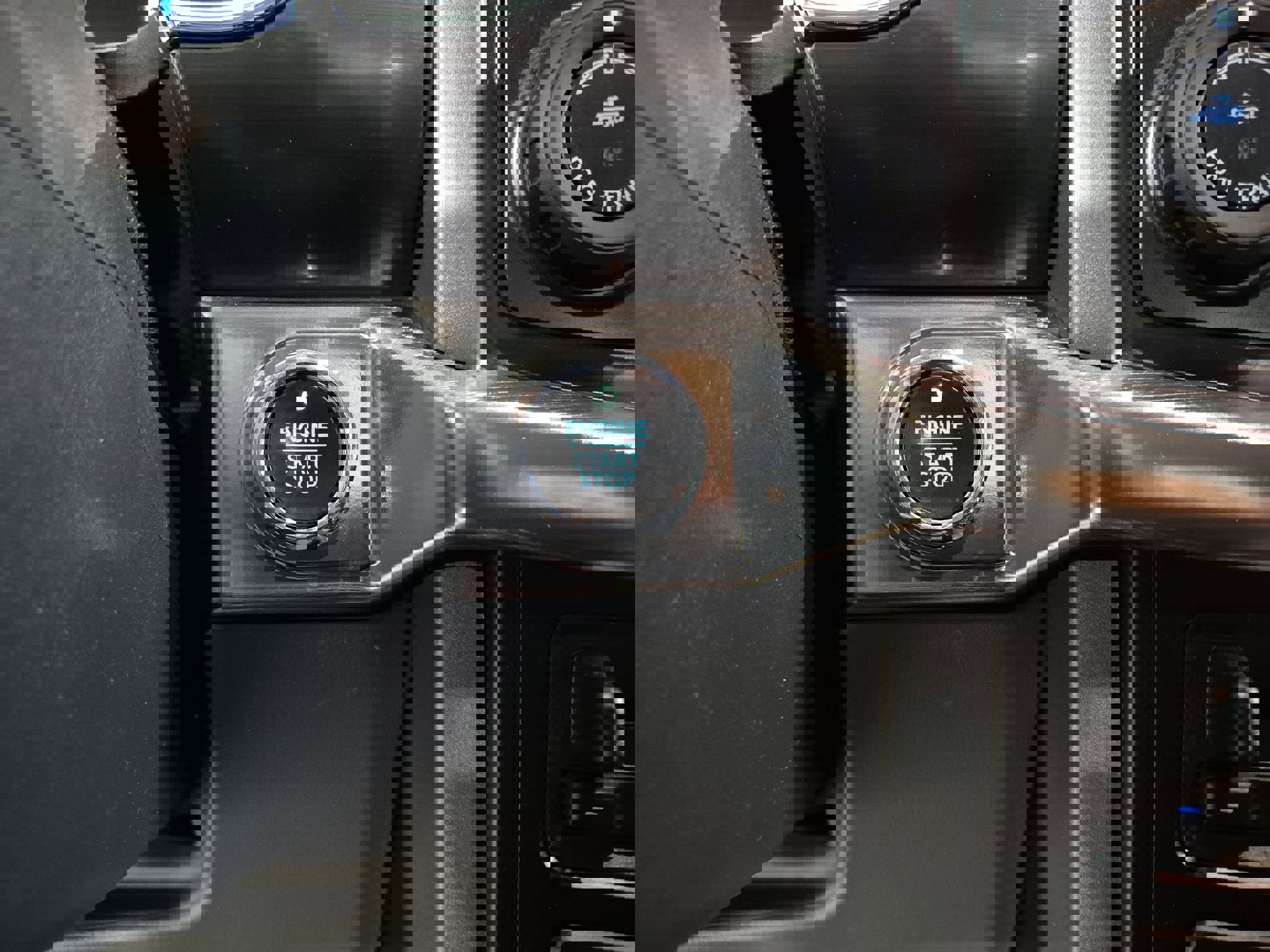 Used 2023 Ford F150 Lariat w/ Max Trailer Tow Package image 19