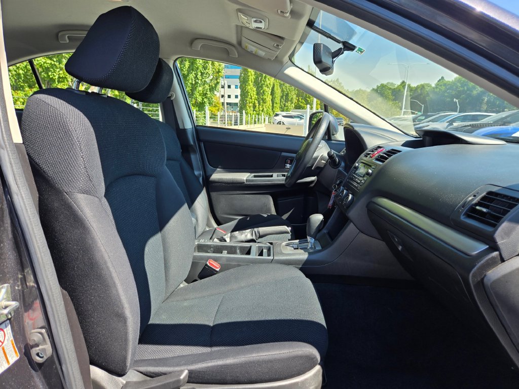 Used 2014 Subaru Impreza 2.0i Premium w/ All-Weather Package w/CVT AWD/4WD image 11