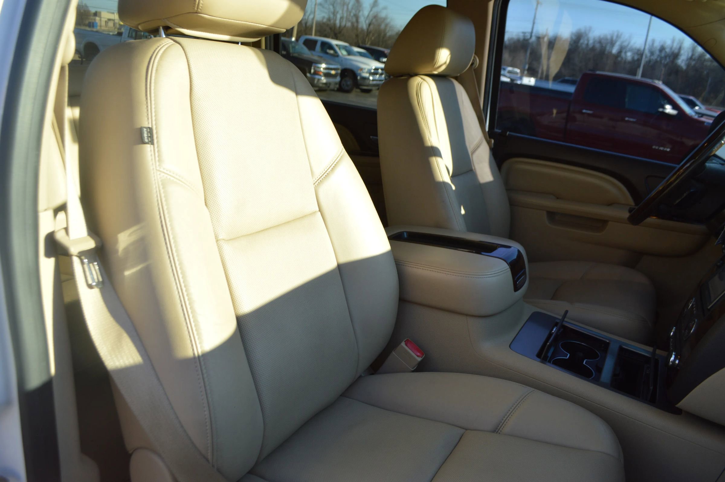 Used 2013 GMC Sierra 2500 Denali AWD/4WD image 22