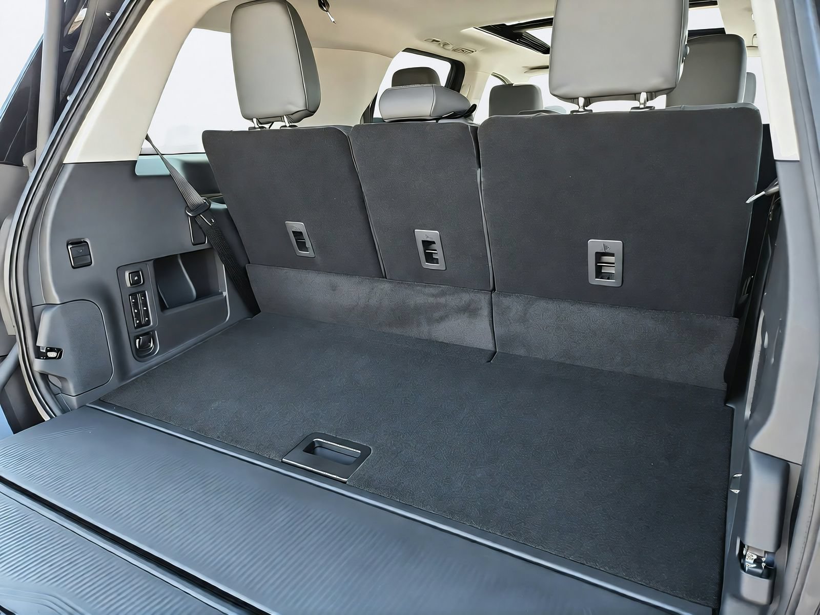 New 2026 Ford Expedition Active AWD/4WD image 32