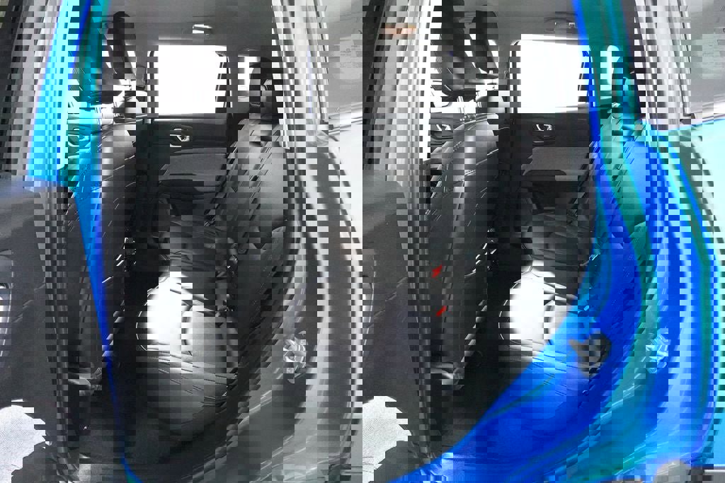 Used 2022 Jeep Compass Latitude image 25