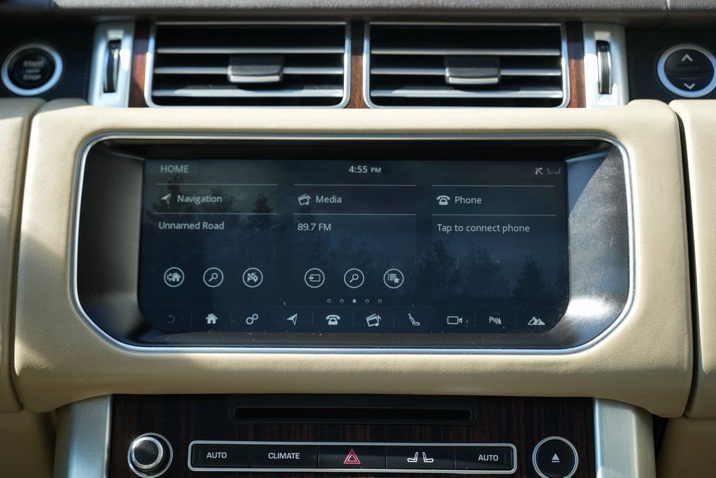 Used 2017 Land Rover Range Rover Supercharged image 45