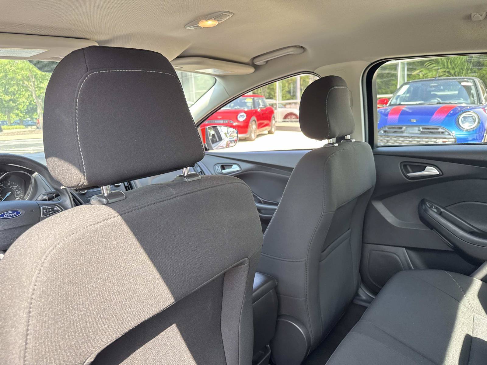 Used 2018 Ford Focus SE FWD image 15