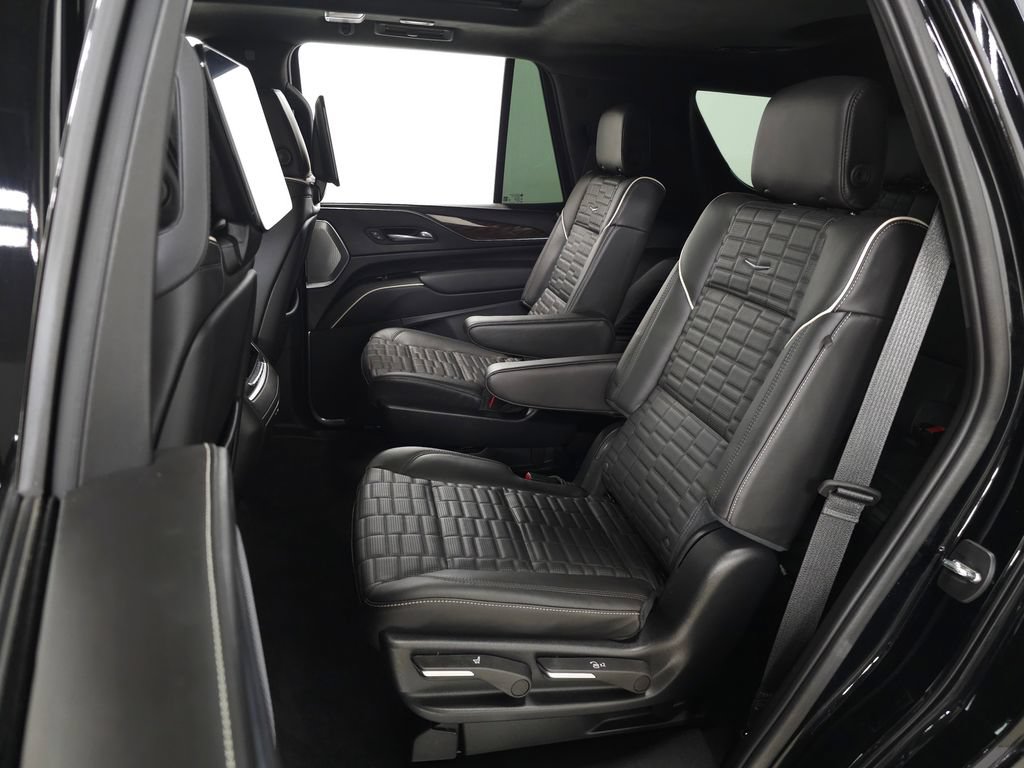 Certified 2024 Cadillac Escalade Sport Platinum w/ LPO, ONYX Package AWD/4WD image 42