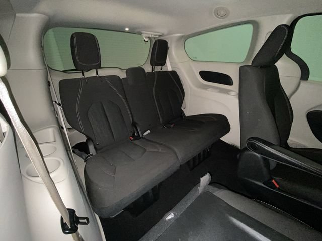 Used 2021 Chrysler Voyager LX w/ Cold Weather Group FWD image 22