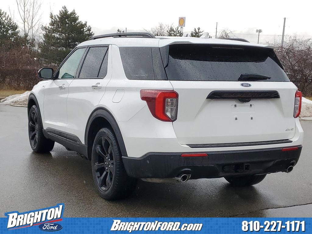 Used 2023 Ford Explorer ST-Line w/ Class IV Trailer Tow Package image 3