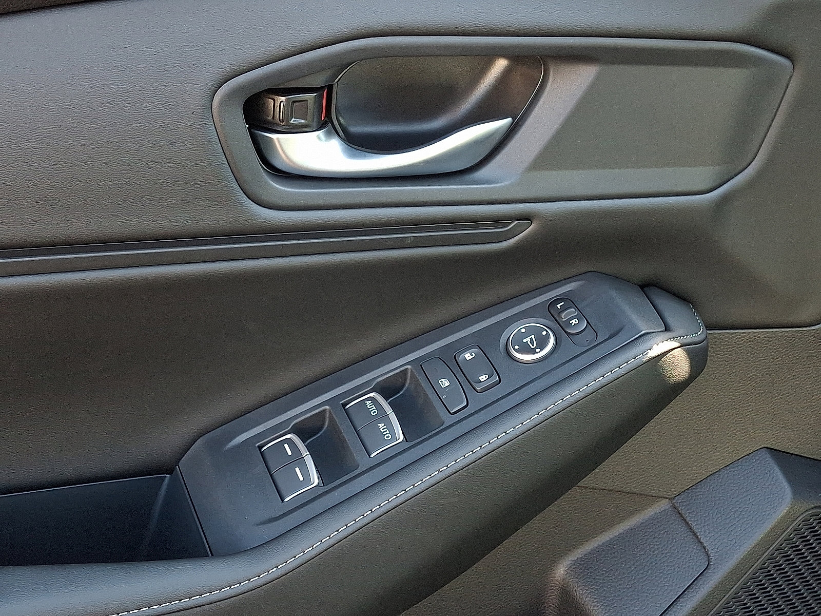 New 2025 Honda Accord Sport image 8