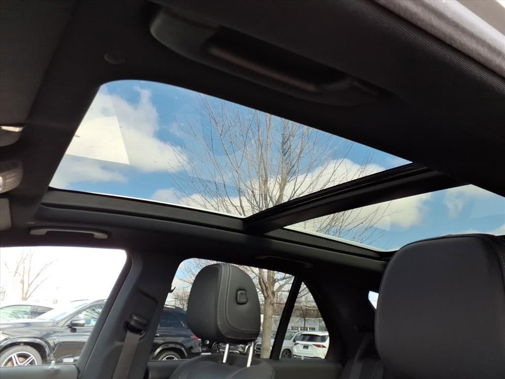 Certified 2025 Mercedes-Benz GLE 450 4MATIC image 12