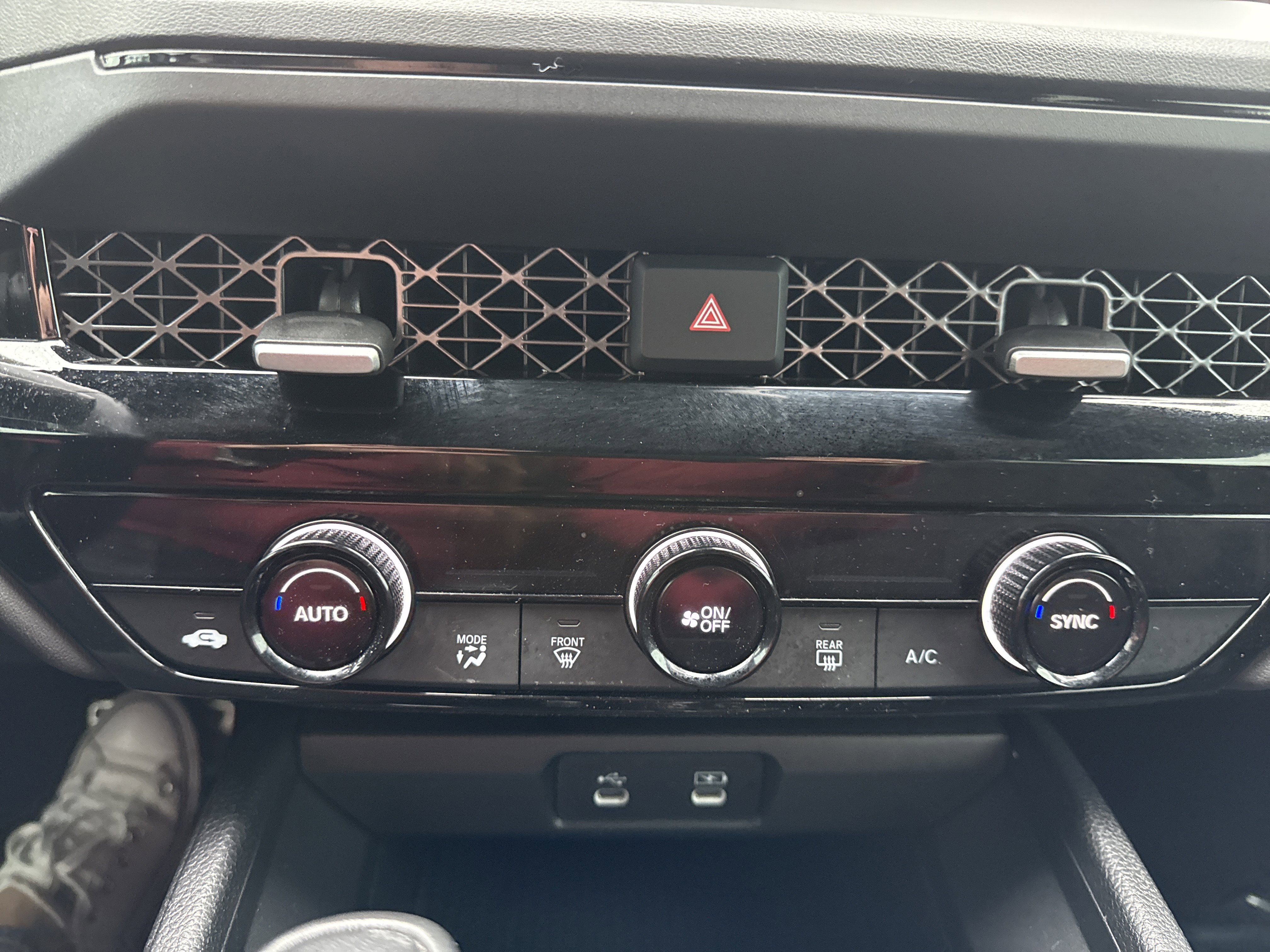 Certified 2023 Honda Accord Sport image 26