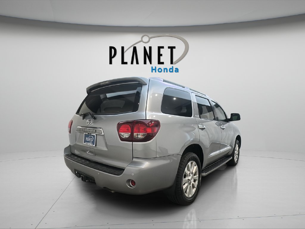 Used 2018 Toyota Sequoia Platinum AWD/4WD image 10