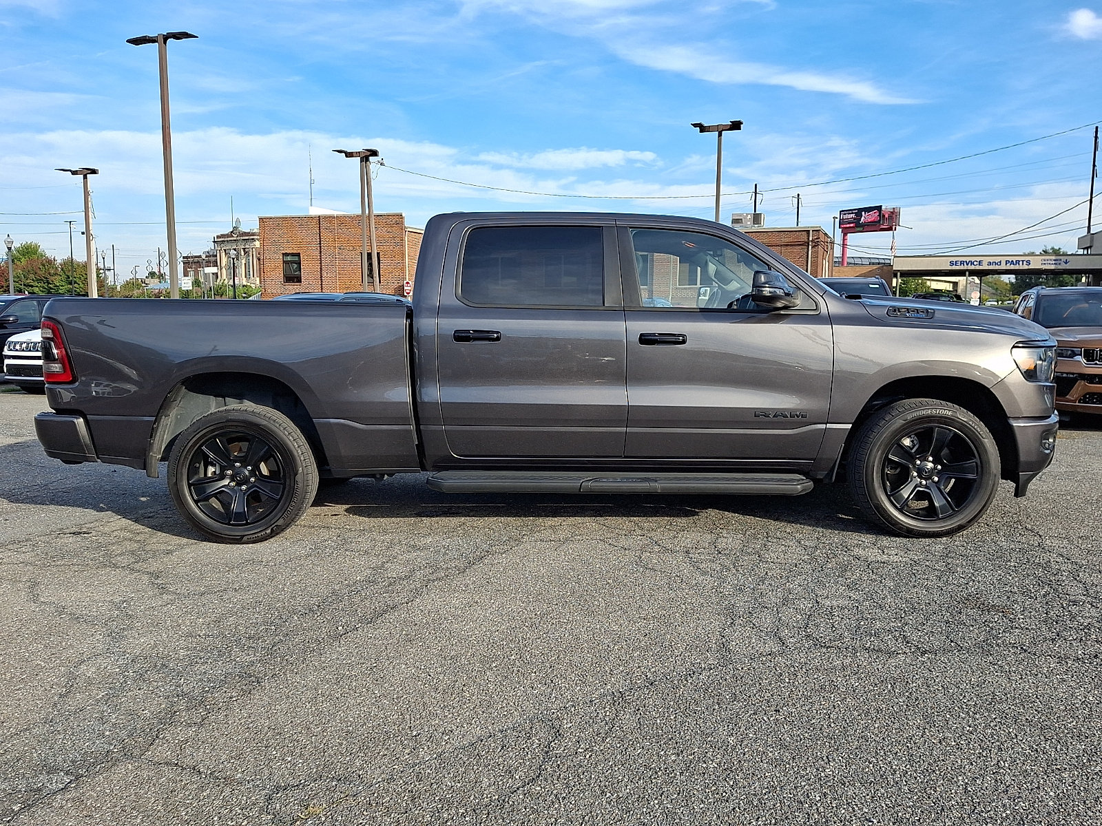 Used 2024 RAM 1500 Big Horn AWD/4WD image 7