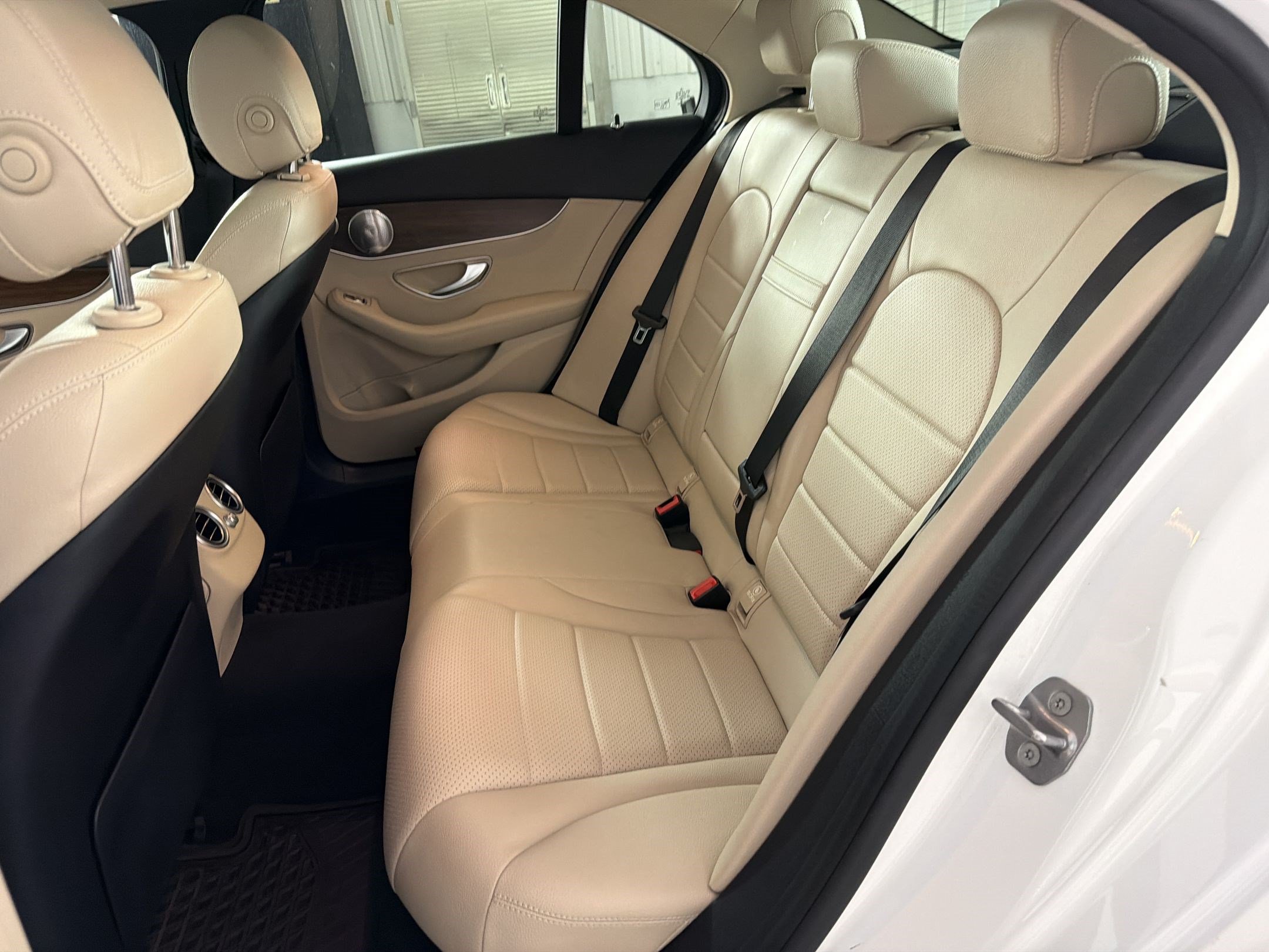 Certified 2021 Mercedes-Benz C 300 4MATIC Sedan image 23