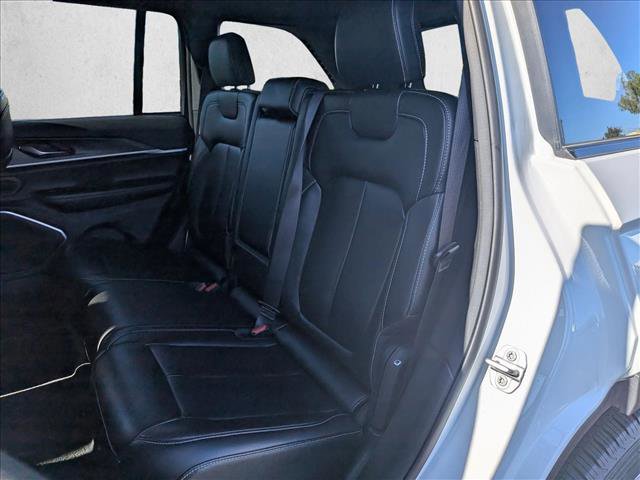 Used 2024 Jeep Grand Cherokee Limited 4xe AWD/4WD image 19